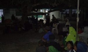 Satgas TMMD Ke- 111 Kodim 1604/Kupang, Lakukan Pemutaran Film Perjuangan Untuk Menghibur Masyarakat