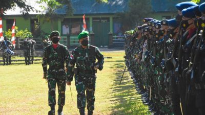 Korem 161/WS Gelar Upacara HUT Infanteri Ke-73 Di Lapangan Kompi Senapan B Yonif 743/PSY