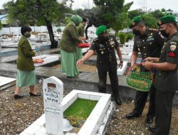 Kasrem 161/WS Pimpin Ziarah Rombongan Dalam Rangka HUT Ke-61 Korem 161/WS
