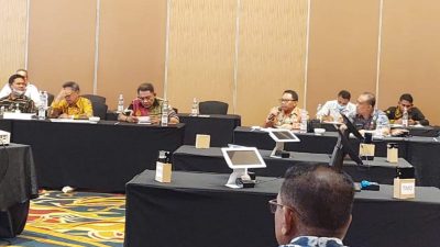 BANDUNG BUPATI SIMON