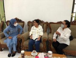Silaturahmi Ke Ketua Dekranasda Ende, drg. Maria: Ini Bentuk Etikat Baik Seorang Tamu Kepada Tuan Rumah