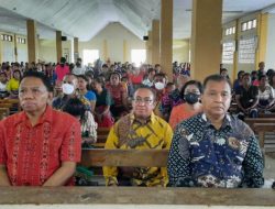 Bupati Malaka Rayakan Ekaristi Bersama Umat Paroki Lakulo