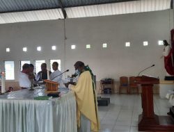 Deken Malaka Lantik Anggota DPP dan DKP Paroki Santo Dominikus Wekmidar