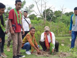 Bupati Simon: Menanam Sebagai Bentuk Kepedulian Dan Partisipasi Untuk Hidup Lebih Baik