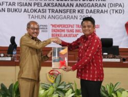 Penyerahan DIPA dan TKD disertai Dengan Pemberian Penghargaan Apresiasi Atas Pelaksanaan Pengelolaan Keuangan Pemda NTT