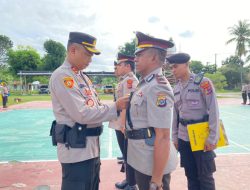 Pisah Sambut Kapolsek Malaka Tengah dan Malaka Timur, Kapolres Malaka Tekankan Loyalitas dan Ketulusan dalam Tugas