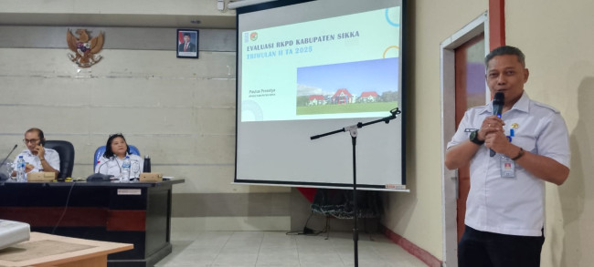 Sekda Sikka Pimpin Evaluasi Renja Triwulan II 2025: Soroti Efektivitas Program dan Serapan Anggaran 2 IMG 20250716 WA0007 1