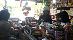 Dari Kios Kecil ke Empat Titik Usaha: Kisah Ansi Bangkit Bersama KUR BRI