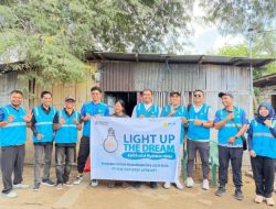 Semangat Sumpah Pemuda, PLN Nyalakan Harapan Keluarga Petani di Maumere Lewat Light Up The Dream